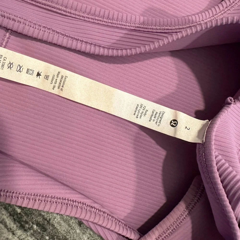 Lululemon Power Pivot Ribbed Tank Top - Picture 3 of 3